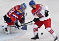 Вратарь сборной России Андрей Василевский и игрок сборной Чехии Михал Ржепик в матче 1/4 финала чемпионата мира по хоккею 2017 между сборными командами России и Чехии Вратарь сборной России Андрей Василевский и игрок сборной Чехии Михал Ржепик в матче 1/4 финала чемпионата мира по хоккею 2017 между сборными командами России и Чехии