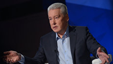 Мэр Москвы Сергей Собянин во время интервью генеральному директору МИА Россия сегодня Дмитрию Киселеву. 19 мая 2017 Мэр Москвы Сергей Собянин во время интервью генеральному директору МИА Россия сегодня Дмитрию Киселеву. 19 мая 2017