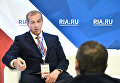 Губернатор Иркутской области Сергей Левченко во время интервью РИА Новости на Санкт-Петербургском международном экономическом форуме 2017 Губернатор Иркутской области Сергей Левченко во время интервью РИА Новости на Санкт-Петербургском международном экономическом форуме 2017