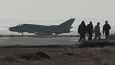 Самолет Су-22 сирийских ВВС на базе Военно-воздушных сил Сирии в провинции Хомс. Архивное фото Самолет Су-22 сирийских ВВС на базе Военно-воздушных сил Сирии в провинции Хомс. Архивное фото