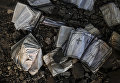Древние христианские книги, сожженные боевиками ИГ в храме Святого Георгия в провинции Эль-Хасаке на северо-востоке Сирии. 08.12.2015 Древние христианские книги, сожженные боевиками ИГ в храме Святого Георгия в провинции Эль-Хасаке на северо-востоке Сирии. 08.12.2015