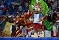 Официальный талисман чемпионата мира по футболу 2018 и Кубка конфедераций FIFA 2017 волк Забивака во время церемонии закрытия Кубка конфедераций-2017 в Санкт-Петербурге Официальный талисман чемпионата мира по футболу 2018 и Кубка конфедераций FIFA 2017 волк Забивака во время церемонии закрытия Кубка конфедераций-2017 в Санкт-Петербурге