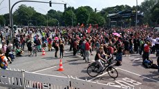 Протесты во время саммита G20 в Гамбурге. Архивное фото Протесты во время саммита G20 в Гамбурге. Архивное фото