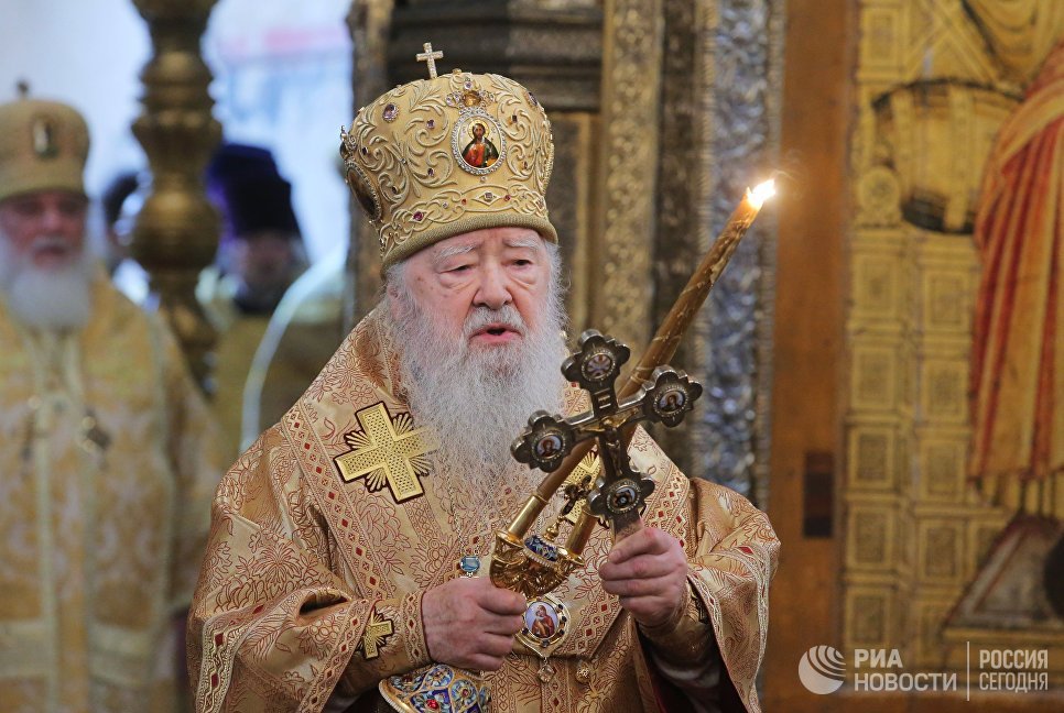 Патриарший наместник Московской епархии, митрополит Крутицкий и Коломенский Ювеналий на богослужении в Успенском соборе Московского Кремля в День крещения Руси Патриарший наместник Московской епархии, митрополит Крутицкий и Коломенский Ювеналий на богослужении в Успенском соборе Московского Кремля в День крещения Руси