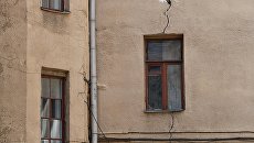 Ветхое жилье. Архивное фото Ветхое жилье. Архивное фото