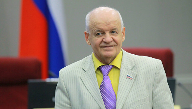 Прошлый мэр Владивостока Виктор Черепков помещен в психиатрию и сломал два ребра Прошлый мэр Владивостока Виктор Черепков помещен в психиатрию и сломал два ребра