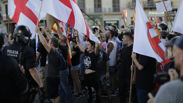 Митинг ультраправых активистов в Барселоне