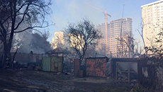 Пожар на территории жилого сектора в Ростове-на-Дону. Архивное фото Пожар на территории жилого сектора в Ростове-на-Дону. Архивное фото