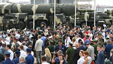 Посетители на открытии международного военно-технического форума Армия-2017 Посетители на открытии международного военно-технического форума Армия-2017