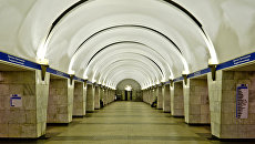 Станция Проспект Просвещения Петербургского метрополитена. Архивное фото Станция Проспект Просвещения Петербургского метрополитена. Архивное фото