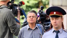 Алексей Улюкаев после заседания Замоскворецкого суда. 1 сентября 2017 Алексей Улюкаев после заседания Замоскворецкого суда. 1 сентября 2017