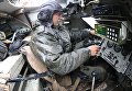 Механик водитель БМП-2 во время тактических учений мотострелковых подразделений Балтийского флота в рамах стратегических учений Запад-2017 на полигоне Правдинский в Калининградской области Механик водитель БМП-2 во время тактических учений мотострелковых подразделений Балтийского флота в рамах стратегических учений Запад-2017 на полигоне Правдинский в Калининградской области