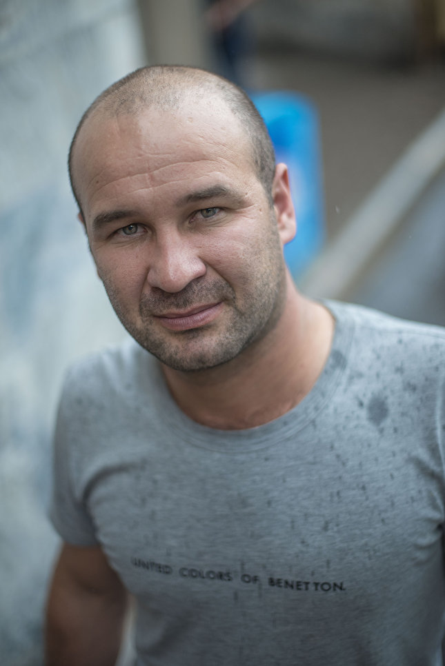Азим Бектурган уулу, 31 год Азим Бектурган уулу, 31 год