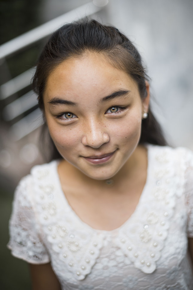 Аяна Азиретова, 14 лет Аяна Азиретова, 14 лет