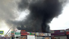 На месте пожара на рынке Атлант-Сити в Ростове-на-Дону. 22 октября 2017 На месте пожара на рынке Атлант-Сити в Ростове-на-Дону. 22 октября 2017