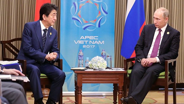 Путин: заключение мирного контракта с Японией может занять годы