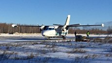 Самолет L-410. Архивное фото Самолет L-410. Архивное фото