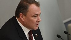 Заместитель председателя Государственной Думы РФ Петр Толстой на Первом всероссийском молодежном форуме Государственной Думы РФ. 21 ноября 2017 Заместитель председателя Государственной Думы РФ Петр Толстой на Первом всероссийском молодежном форуме Государственной Думы РФ. 21 ноября 2017