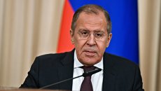 Министр иностранных дел РФ Сергей Лавров на пресс-конференции после встречи с министром иностранных дел Японии Таро Коно Министр иностранных дел РФ Сергей Лавров на пресс-конференции после встречи с министром иностранных дел Японии Таро Коно