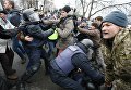 Столкновения сторонников Михаила Саакашвили с сотрудниками полиции в Киеве, Украина. 5 декабря 2017 Столкновения сторонников Михаила Саакашвили с сотрудниками полиции в Киеве, Украина. 5 декабря 2017