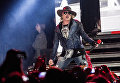 Вокалист группы Guns N' Roses Эксл Роуз Вокалист группы Guns N' Roses Эксл Роуз