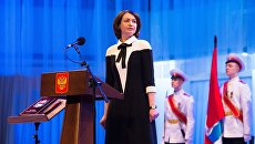 Новый мэр Омска Оксана Фадина на торжественной церемонии вступления в должность. 8 декабря 2017 Новый мэр Омска Оксана Фадина на торжественной церемонии вступления в должность. 8 декабря 2017
