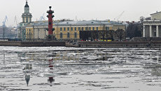 Васильевский остров в Санкт-Петербурге. Архивное фото Васильевский остров в Санкт-Петербурге. Архивное фото