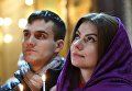 Верующие в храме Христа Спасителя в Москве перед Рождественским богослужением Верующие в храме Христа Спасителя в Москве перед Рождественским богослужением