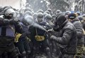 Cтолкновение между митингующими и полицией у здания Верховной рады Украины, Киев. 16 января 2018 Cтолкновение между митингующими и полицией у здания Верховной рады Украины, Киев. 16 января 2018