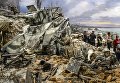 Посетители в экспозиции трехмерной панорамы битвы за Ленинград в январе 1943 года Прорыв на территории Кировского музея-заповедника Прорыв блокады Ленинграда Посетители в экспозиции трехмерной панорамы битвы за Ленинград в январе 1943 года Прорыв на территории Кировского музея-заповедника Прорыв блокады Ленинграда