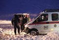 Сотрудники МЧС России в Раменском районе Московской области, где потерпел крушение самолет Ан-148 Саратовских авиалиний рейса 703 Москва-Орск. 11 февраля 2018 Сотрудники МЧС России в Раменском районе Московской области, где потерпел крушение самолет Ан-148 Саратовских авиалиний рейса 703 Москва-Орск. 11 февраля 2018