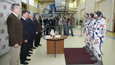 Космонавт Роскосмоса Олег Артемьев, астронавты НАСА Эндрю Фойстел и Ричард Арнольд вошли в состав основного экипажа МКС-55/56. 22 февраля 2018 Космонавт Роскосмоса Олег Артемьев, астронавты НАСА Эндрю Фойстел и Ричард Арнольд вошли в состав основного экипажа МКС-55/56. 22 февраля 2018
