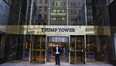 Главный вход в здание Trump Tower. Архивное фото Главный вход в здание Trump Tower. Архивное фото