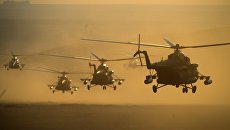 Во время этапа практических действий войск в рамках стратегических командно-штабных учений Центр-2015 на Донгузском полигоне в Оренбургской области Во время этапа практических действий войск в рамках стратегических командно-штабных учений Центр-2015 на Донгузском полигоне в Оренбургской области