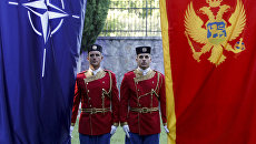 Почетный караул на церемонии вступления Черногории в НАТО в Подгорице. Архивное фото Почетный караул на церемонии вступления Черногории в НАТО в Подгорице. Архивное фото