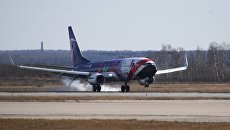 Самолет авиакомпании EgyptAir в аэропорту Домодедово. 12 апреля 2018 Самолет авиакомпании EgyptAir в аэропорту Домодедово. 12 апреля 2018