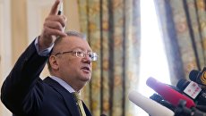 Посол РФ в Великобритании Александр Яковенко. Архивное фото Посол РФ в Великобритании Александр Яковенко. Архивное фото