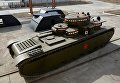 Копия советского многобашенного тяжёлого танка Т-35, воссозданного специалистами участка ремонта и реставрации военной техники АО Уралэлектромедь в Екатеринбурге Копия советского многобашенного тяжёлого танка Т-35, воссозданного специалистами участка ремонта и реставрации военной техники АО Уралэлектромедь в Екатеринбурге