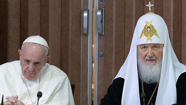 Встреча патриарха Московского и всея Руси Кирилла с папой Римским Франциском. Архивное фото