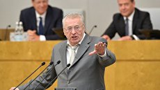 Руководитель фракции ЛДПР Владимир Жириновский во время пленарного заседания Государственной Думы РФ. 8 мая 2018 Руководитель фракции ЛДПР Владимир Жириновский во время пленарного заседания Государственной Думы РФ. 8 мая 2018