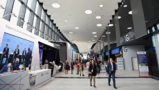 Посетители на Петербургском международном экономическом форуме 2018 в Санкт-Петербурге Посетители на Петербургском международном экономическом форуме 2018 в Санкт-Петербурге