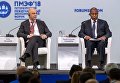 Первый заместитель председателя правительства РФ – министр финансов РФ Антон Силуанов и президент Центральноафриканской Республики Фостен Арканж Туадера (справа) во время торжественного открытия Петербургского международного экономического форума Первый заместитель председателя правительства РФ – министр финансов РФ Антон Силуанов и президент Центральноафриканской Республики Фостен Арканж Туадера (справа) во время торжественного открытия Петербургского международного экономического форума