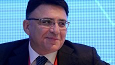 Руководитель Роскомнадзора Александр Жаров на стенде Международного информационного агентства Россия сегодня на Петербургском международном экономическом форуме 2018 Руководитель Роскомнадзора Александр Жаров на стенде Международного информационного агентства Россия сегодня на Петербургском международном экономическом форуме 2018