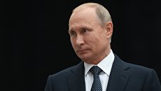 Президент РФ Владимир Путин отвечает на вопросы журналистов после ежегодной специальной программы Прямая линия с Владимиром Путиным в Гостином дворе. 7 июня 2018 Президент РФ Владимир Путин отвечает на вопросы журналистов после ежегодной специальной программы Прямая линия с Владимиром Путиным в Гостином дворе. 7 июня 2018