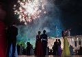 Салют во время V Большого благотворительного офицерского бала на Площади Михайловской береговой батареи в Севастополе. 11 июня 2018 Салют во время V Большого благотворительного офицерского бала на Площади Михайловской береговой батареи в Севастополе. 11 июня 2018