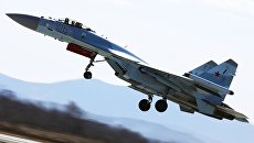 Истребитель Су-35. Архивное фото Истребитель Су-35. Архивное фото