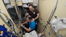 Совместный проект РКК Энергия, РОСКОСМОСА и телеканала RT о жизни космонавтов на орбите в формате съемки 360. Совместный проект РКК Энергия, РОСКОСМОСА и телеканала RT о жизни космонавтов на орбите в формате съемки 360.
