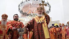 Патриарх Московский и Всея Руси Кирилл совершает великое освящение храма Федоровской иконы Божией матери в рамках мероприятий, посвященных 100-летию расстрела царской семьи Патриарх Московский и Всея Руси Кирилл совершает великое освящение храма Федоровской иконы Божией матери в рамках мероприятий, посвященных 100-летию расстрела царской семьи