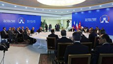 Владимир Путин, президент Ирана Хасан Рухани и президент Турции Реджеп Тайип Эрдоган во время трехсторонней встречи в Тегеране. 7 сентября 2018 Владимир Путин, президент Ирана Хасан Рухани и президент Турции Реджеп Тайип Эрдоган во время трехсторонней встречи в Тегеране. 7 сентября 2018