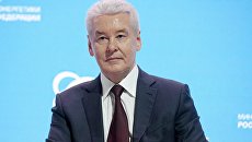 Мэр Москвы Сергей Собянин во время форума Российская энергетическая неделя. 4 октября 2018 Мэр Москвы Сергей Собянин во время форума Российская энергетическая неделя. 4 октября 2018